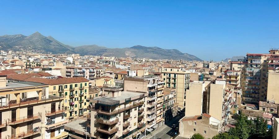 Appartamenti | Case | Ville | Attico in vendita e affitto a Palermo