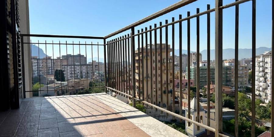 Appartamenti | Case | Ville | Attico in vendita e affitto a Palermo