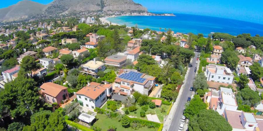 Appartamenti | Case | Ville | Attico in vendita e affitto a Palermo