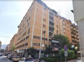 Politeama (Palermo)  Vendita Magazzino/Deposito